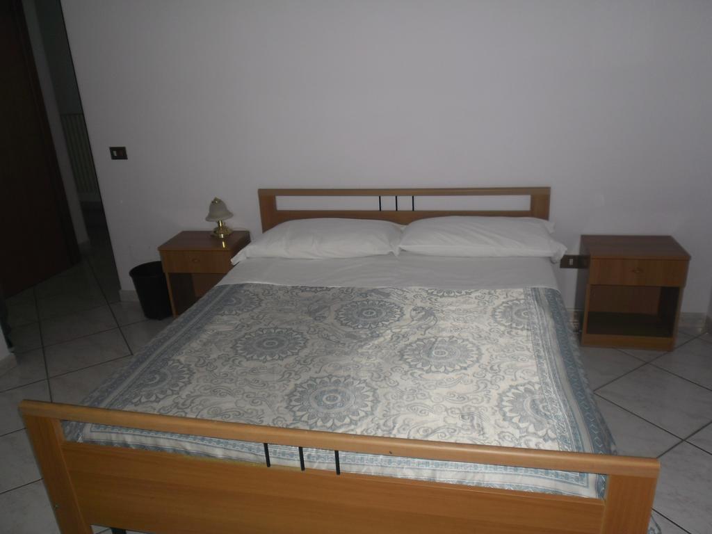 Agriturismo La Selva Cava deʼ Tirreni Værelse billede